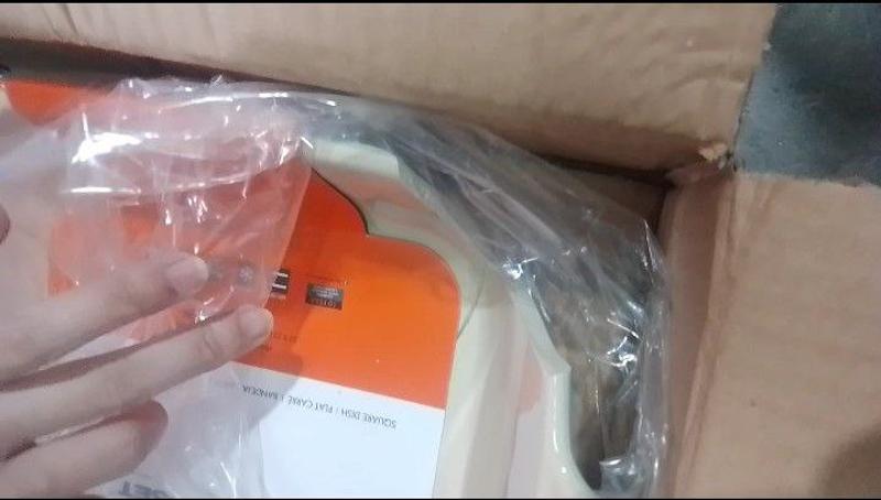 Customer carousel item 3.