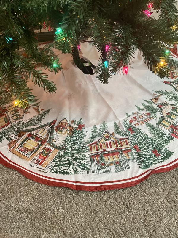 Tree skirt