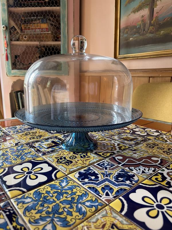 Customer carousel item 1.