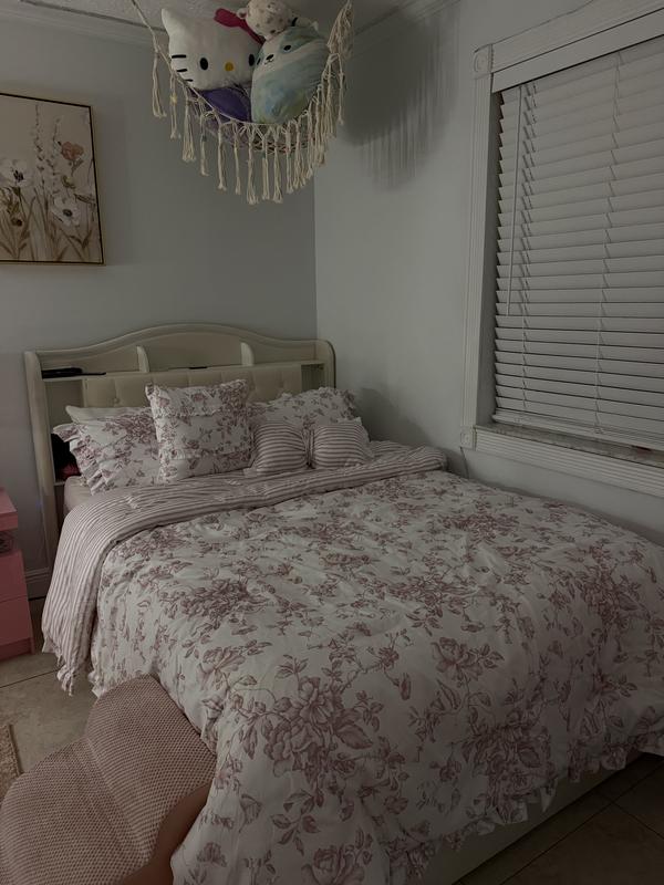 Customer carousel item 2.