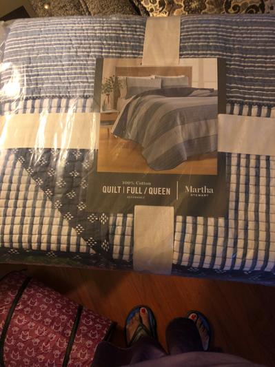 Pretty blue and white pattern