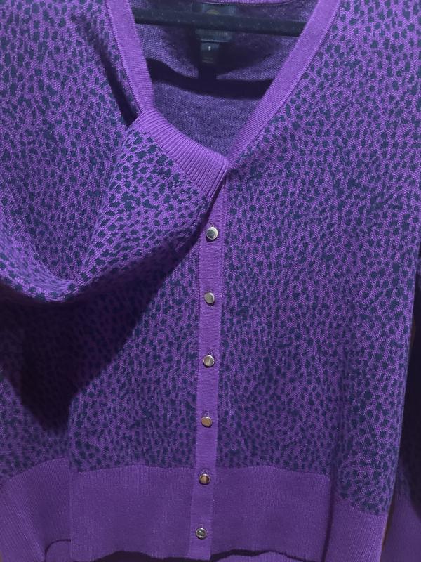 Cute small gold buttons