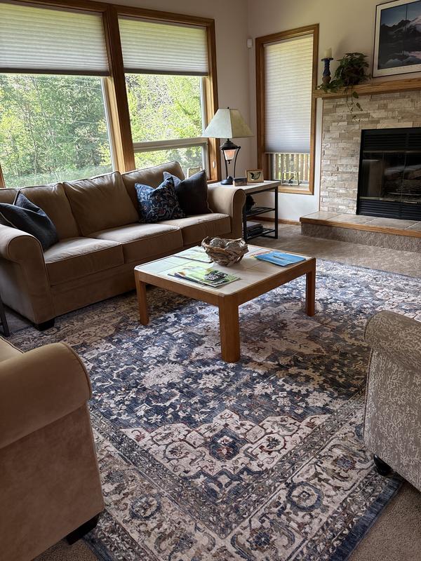 Area rug