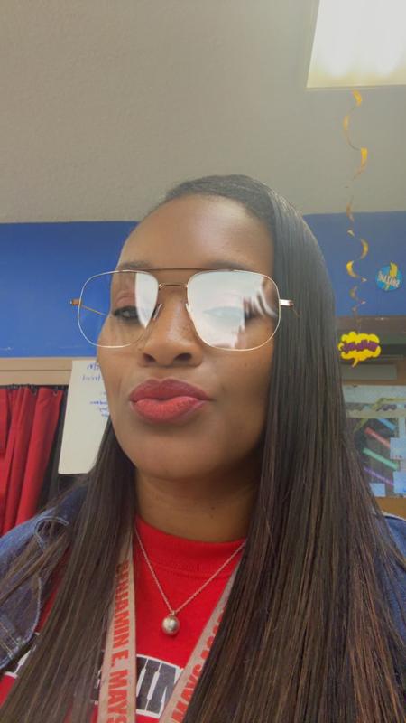 A kiss of smooth with the right touch of Matte!