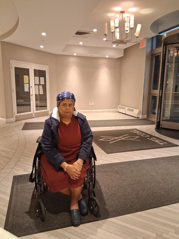 Customer carousel item 1.