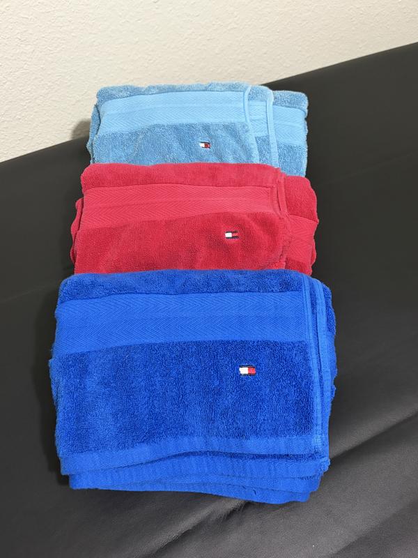 【新品】トミー ヒルフィガー大きいバスタオル Tommy Hilfiger Home Modern American Solid Cotton Bath Towel, 30