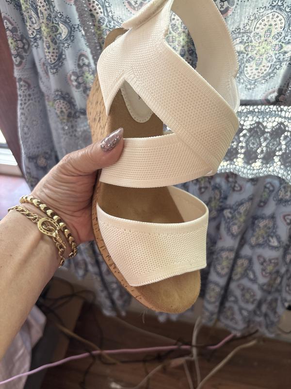 Customer carousel item 3.