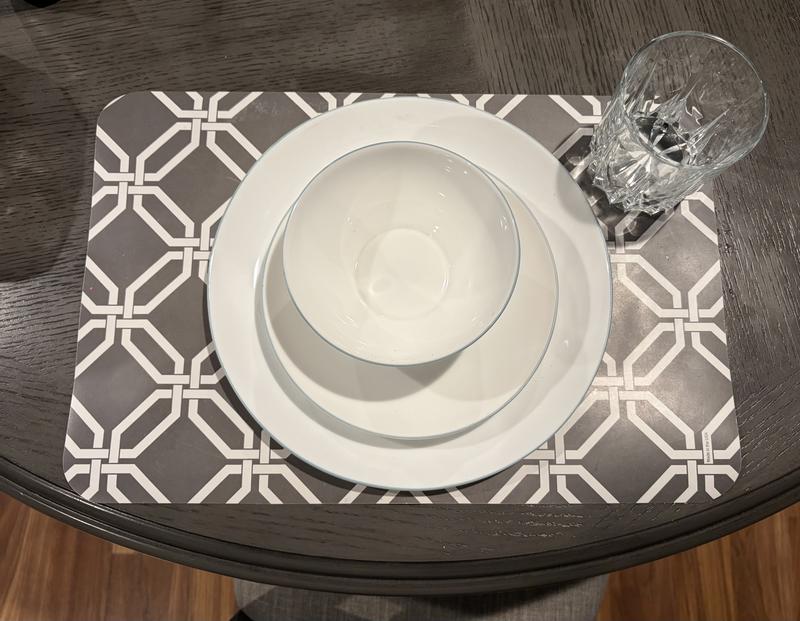 Customer carousel item 11.