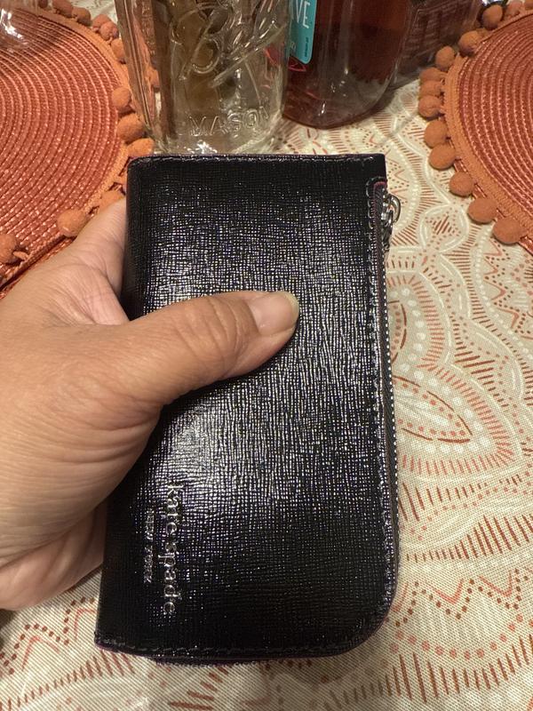 Small but you can put everything you need!