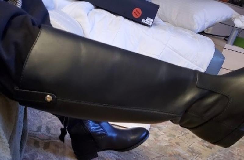 Way too big and round even for my 16.75" calf