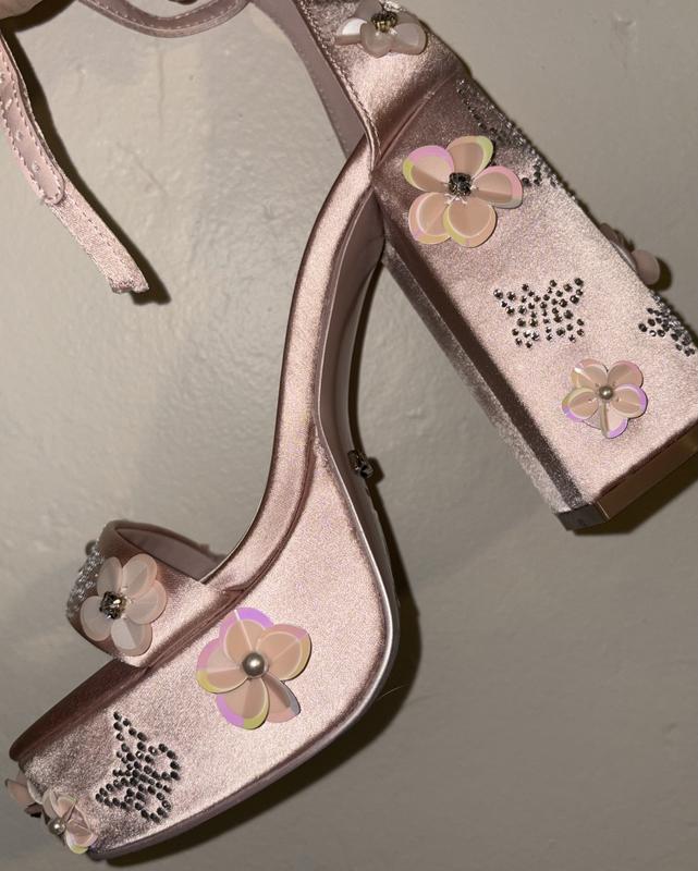Wicked ALDO Outstandiful ビジュー バレッタ 2点セット Wicked ALDO Outstandiful ビジュー バレッタ 2点セット 2025特集