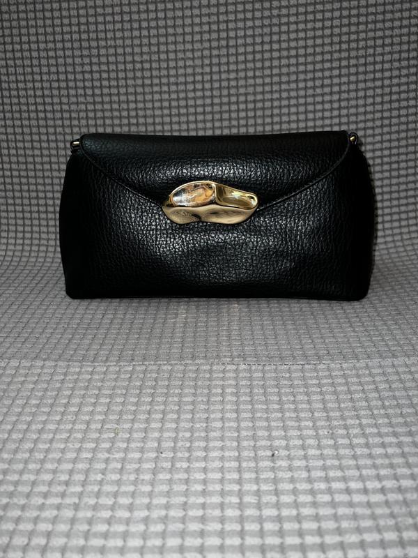【INC International Concepts】関税送料込 Avahh クラッチ I.N.C. International Concepts Avahh Sculpted Clutch