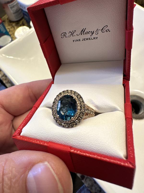 Quick photos of the actual deep color in the stone