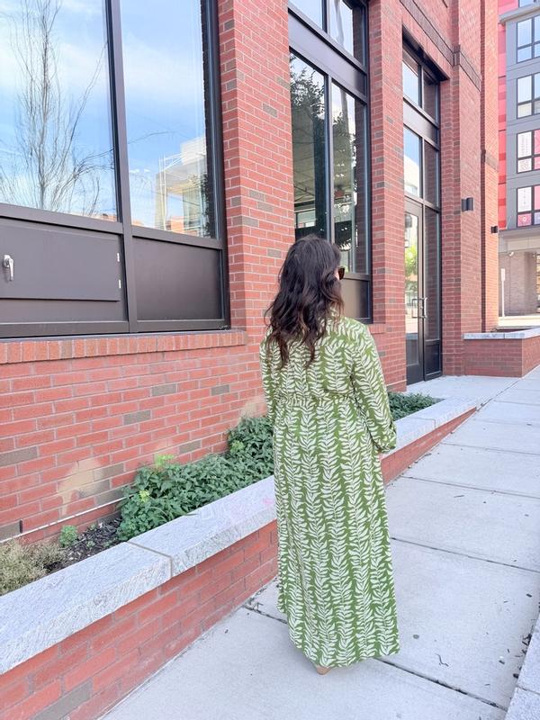 Customer carousel item 6.