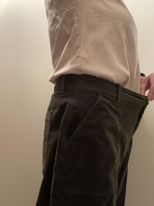 I think a size 4 would have fit better.