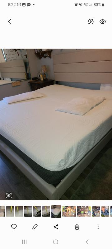 Does Not expand upto 14. Pillows are like unleavened bread