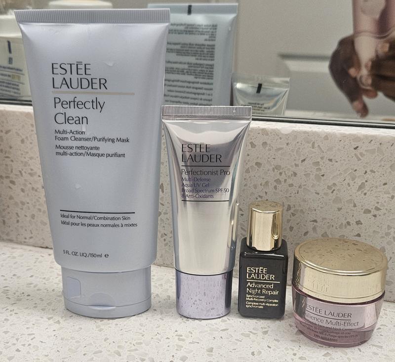 Purchased product alongside the free gifts