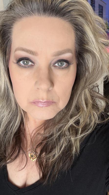 Customer carousel item 3.