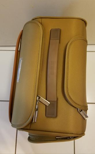 Customer carousel item 13.