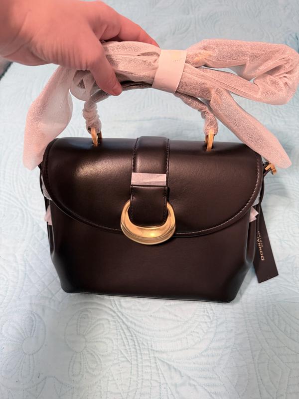 Customer carousel item 1.