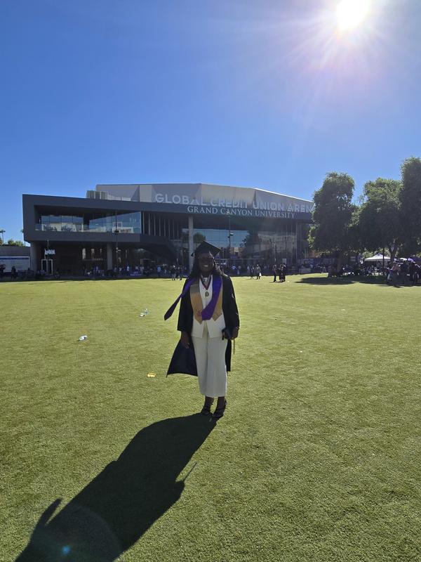 Customer carousel item 1.