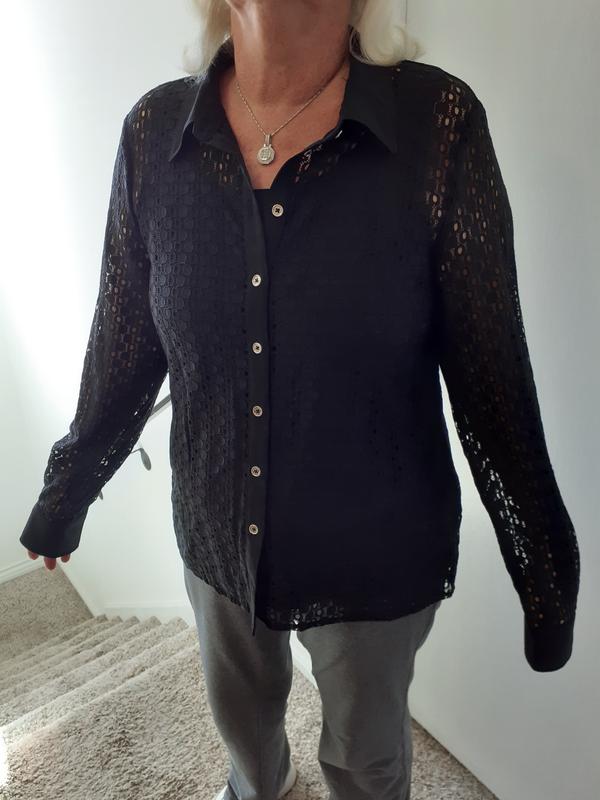 Front view with long sleeves