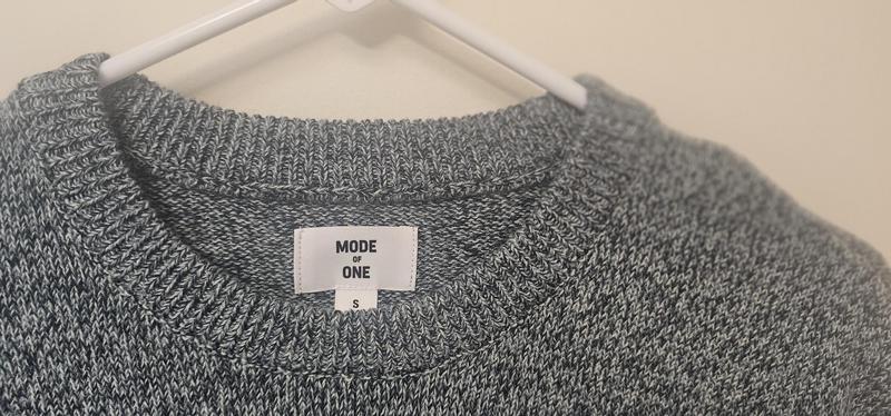 Neckline - doesn't choke you! :)