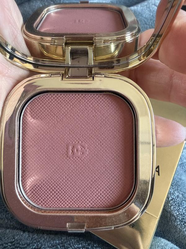 Customer carousel item 1.