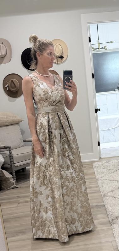 Customer carousel item 1.