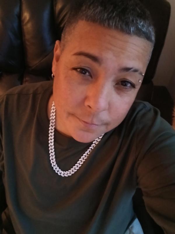 Men's Cubic Zirconia Curb Link 22 Chain Necklace in Sterling Silver