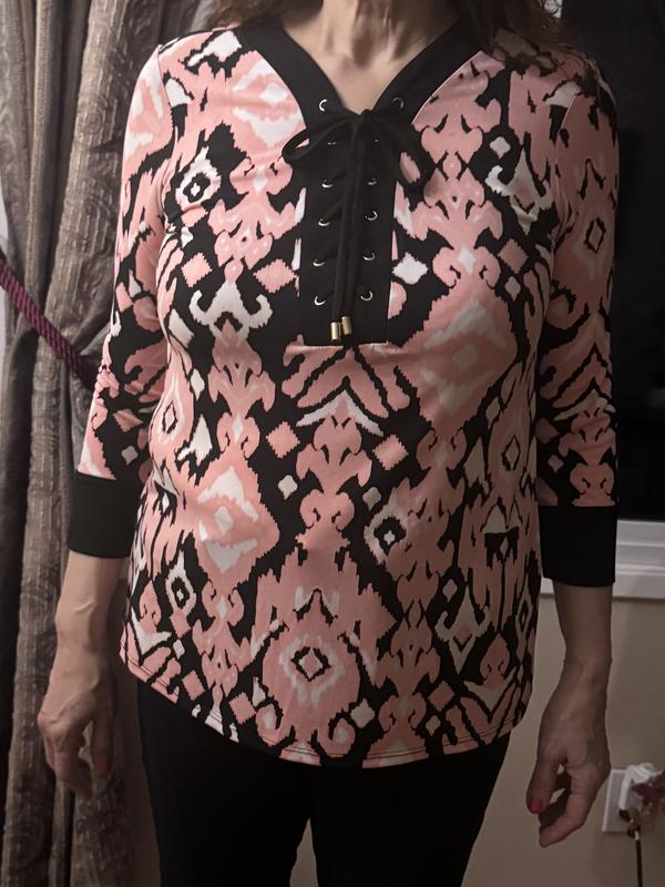 Customer carousel item 11.