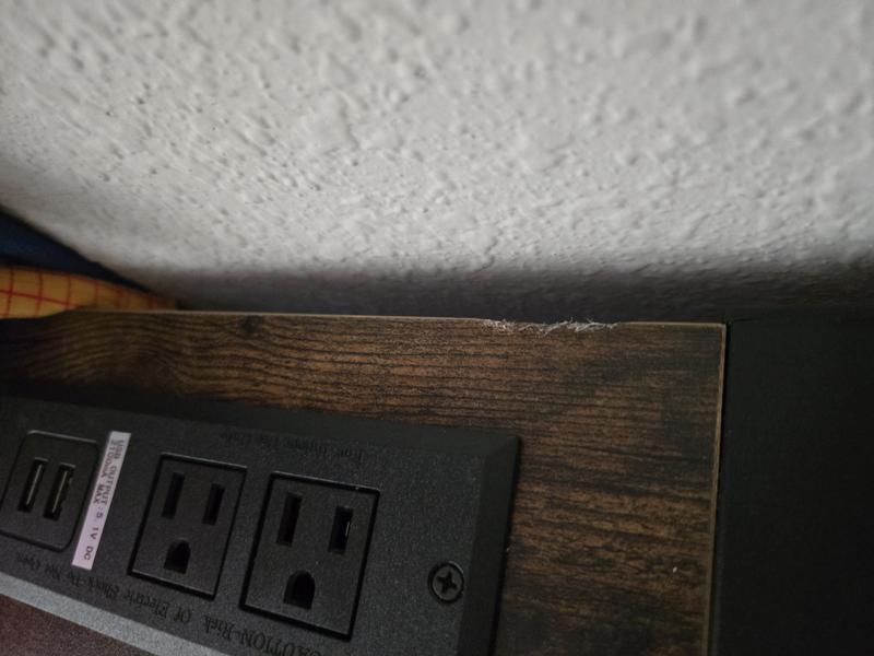 Delivery item came crack all ready