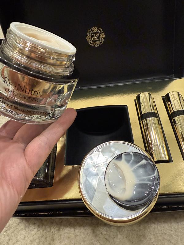 Estée Lauder 4-Pc. Re-Nutriv The Pinnacle of Luxury Skin Care Gift
