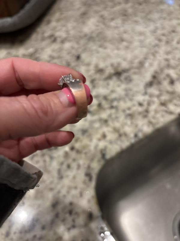 Customer carousel item 7.
