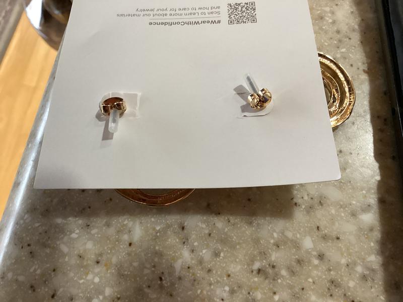 Customer carousel item 1.