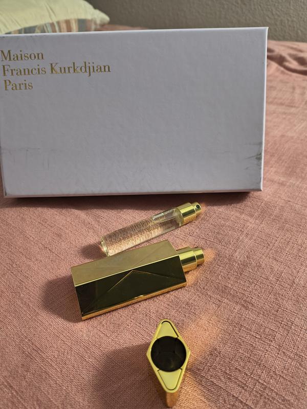 Customer carousel item 3.