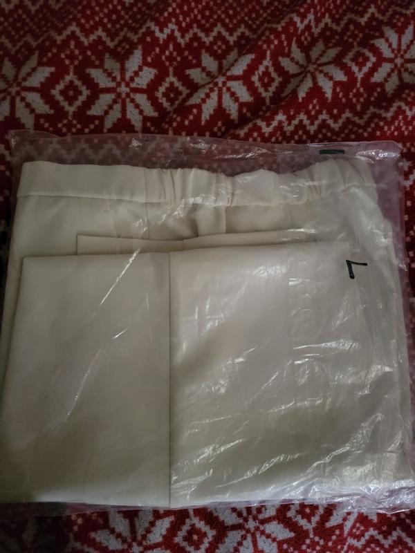 Customer carousel item 6.