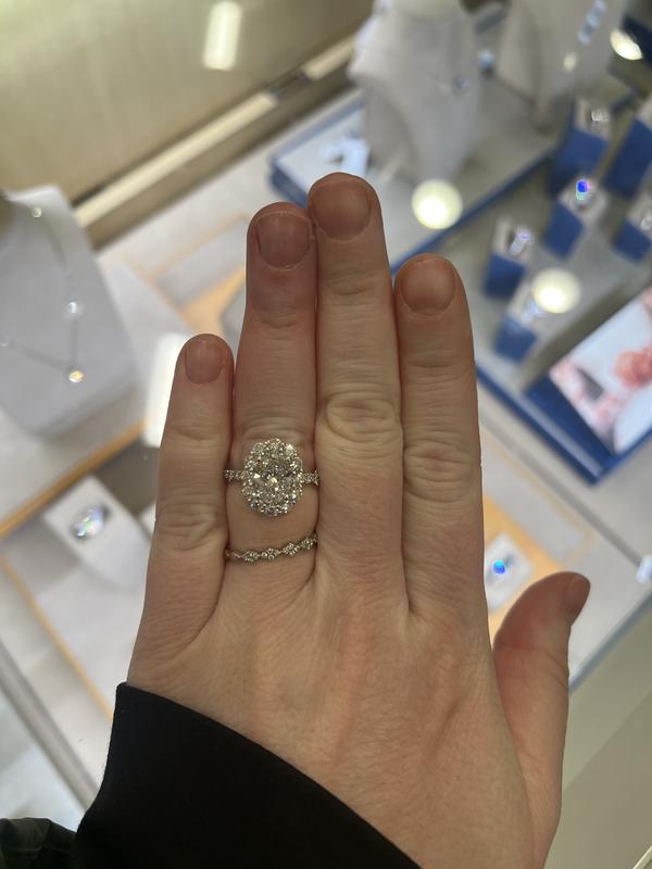 Customer carousel item 5.