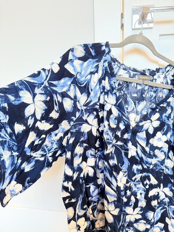 Customer carousel item 2.