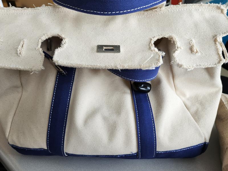 Customer carousel item 2.