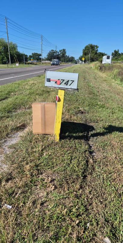 At the mailbox can't see from house