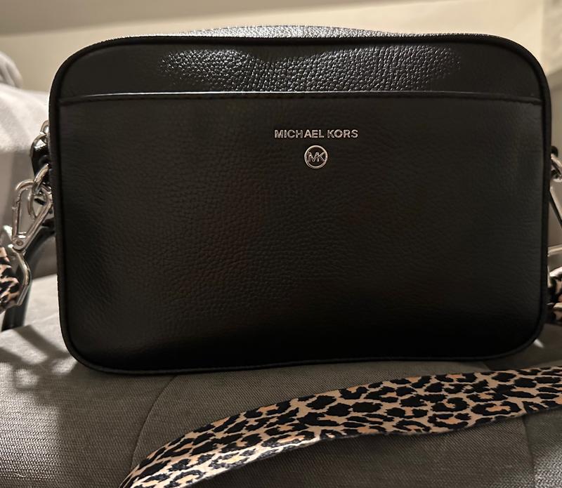 ◆MK◆SALE◆JET SET CHARM Large Camera bag Michael Kors Jet Set Charm Large EW Logo Camera Crossbody