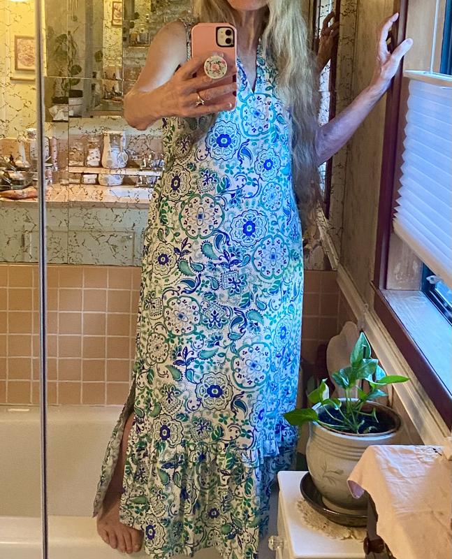 Im 5’ 7” 145 lbs. Sz M.