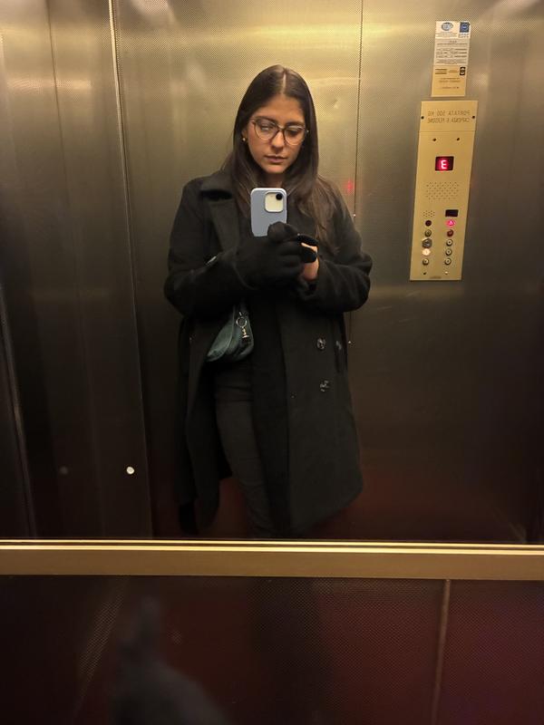 Customer carousel item 5.