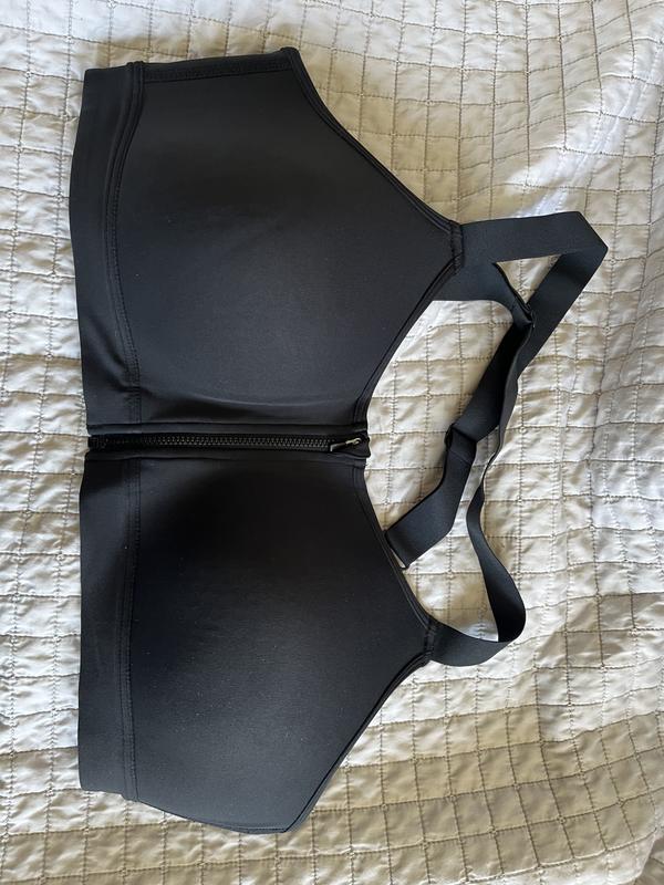 Zipper closure is excellent