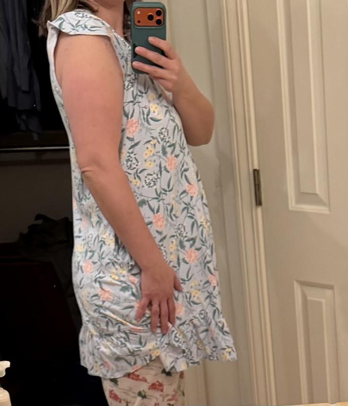 Customer carousel item 12.