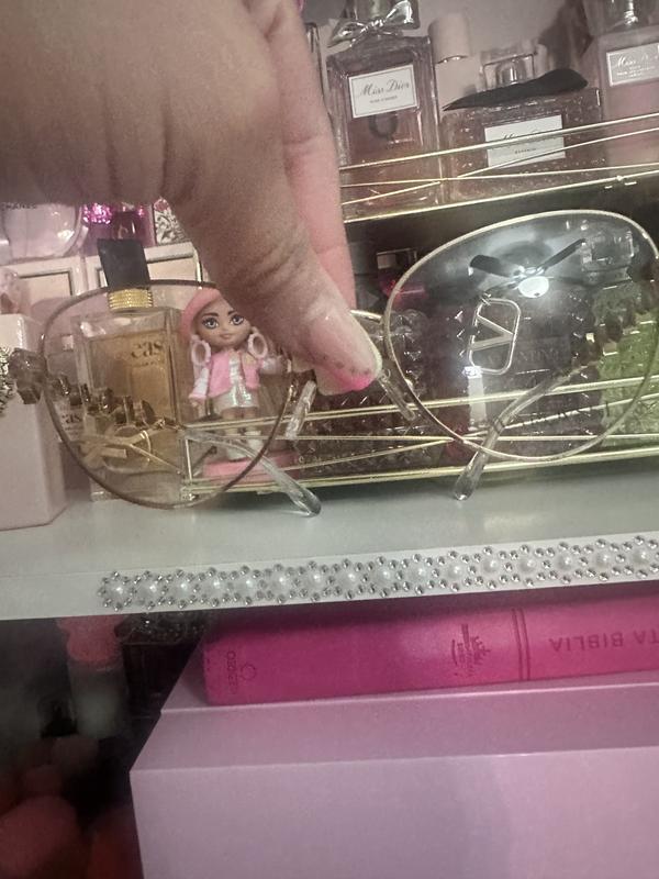 Customer carousel item 5.