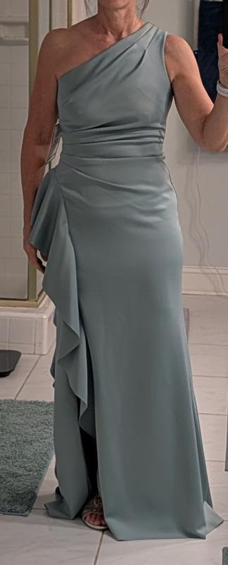 Customer carousel item 2.