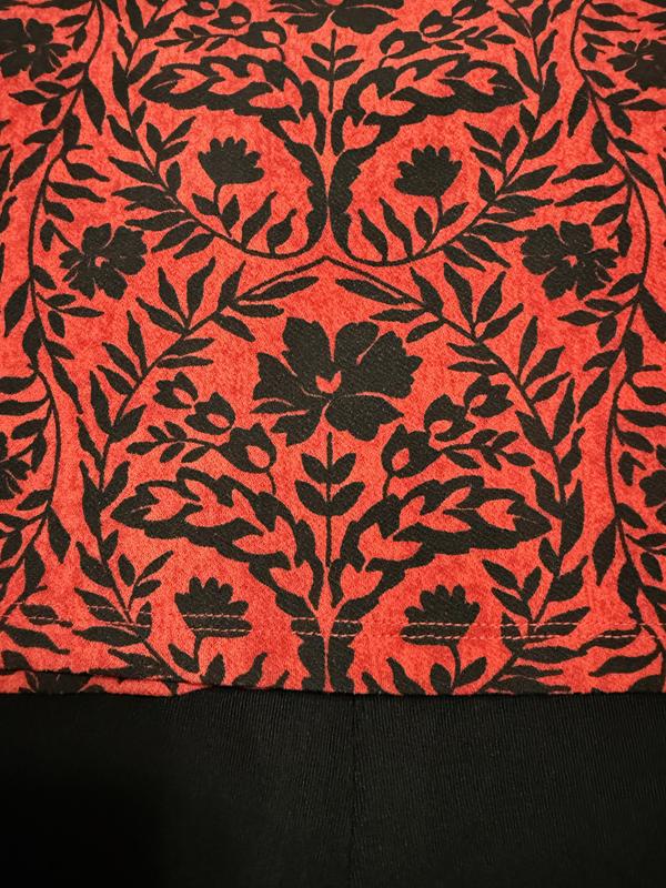 Pretty black and red color