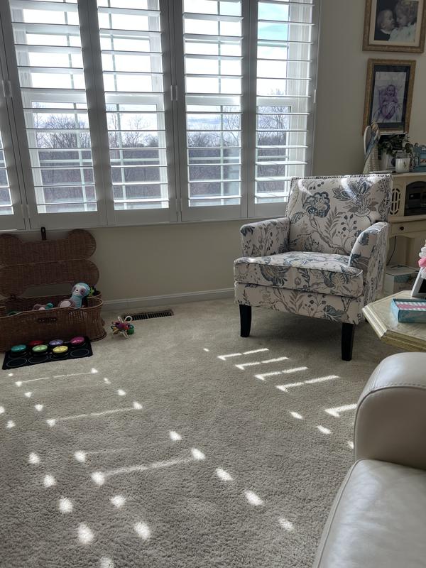 Customer carousel item 3.